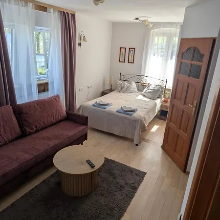 Bed & Breakfast Hubertus 3*